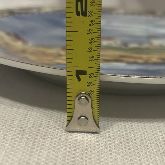 American Atelier Lighthouse Plate Set of 4 Cape Hatteras Coastal Decor - Picture 3 of 12